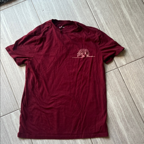 Goodfellow & Co Burgundy Graphic Tee - Picture 1 of 3